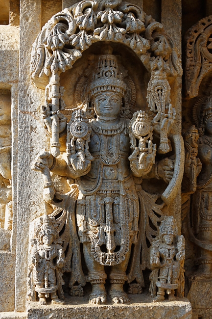 Somnathpur-Temple de Keshava-036